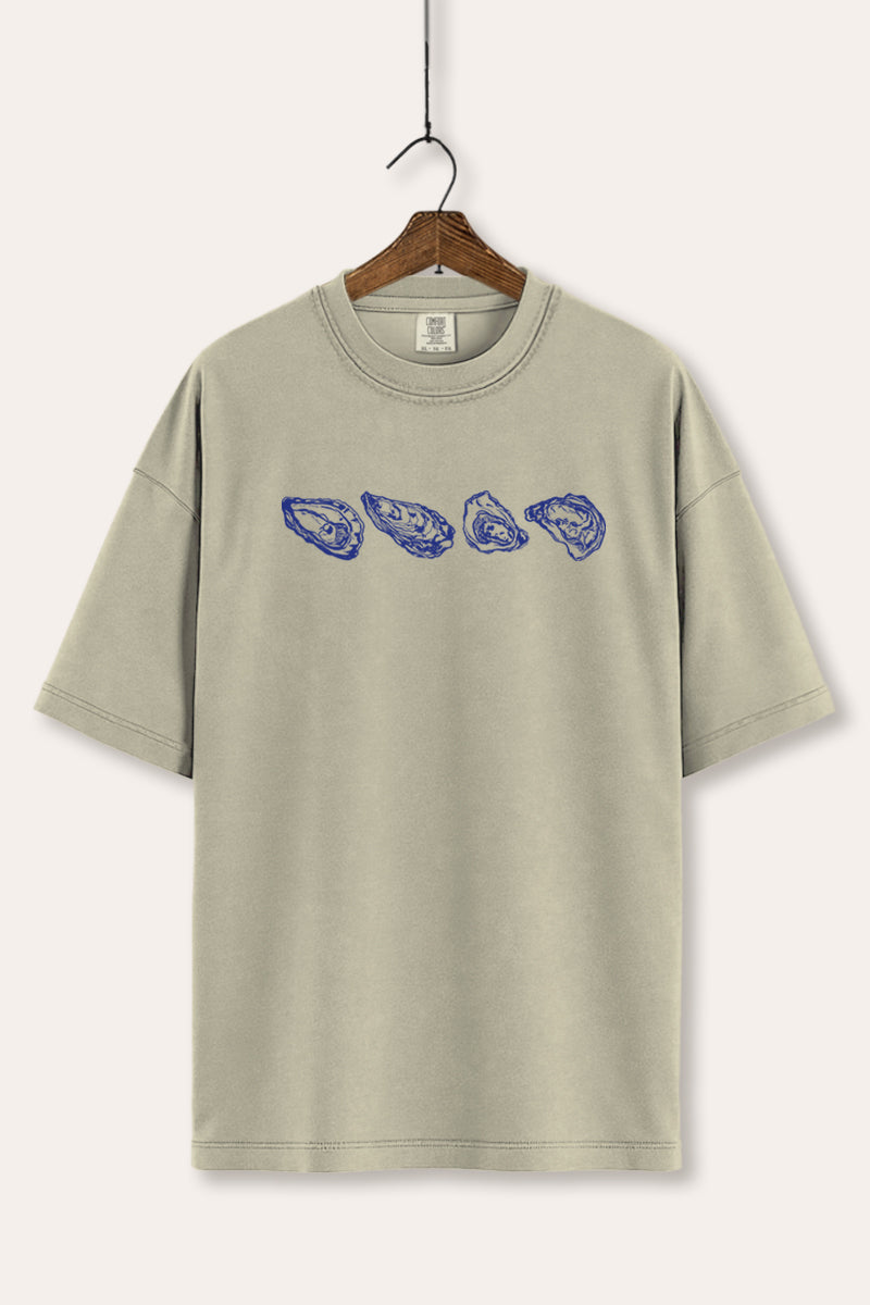 Oyster Coastal Graphic Women's Comfort Tee
