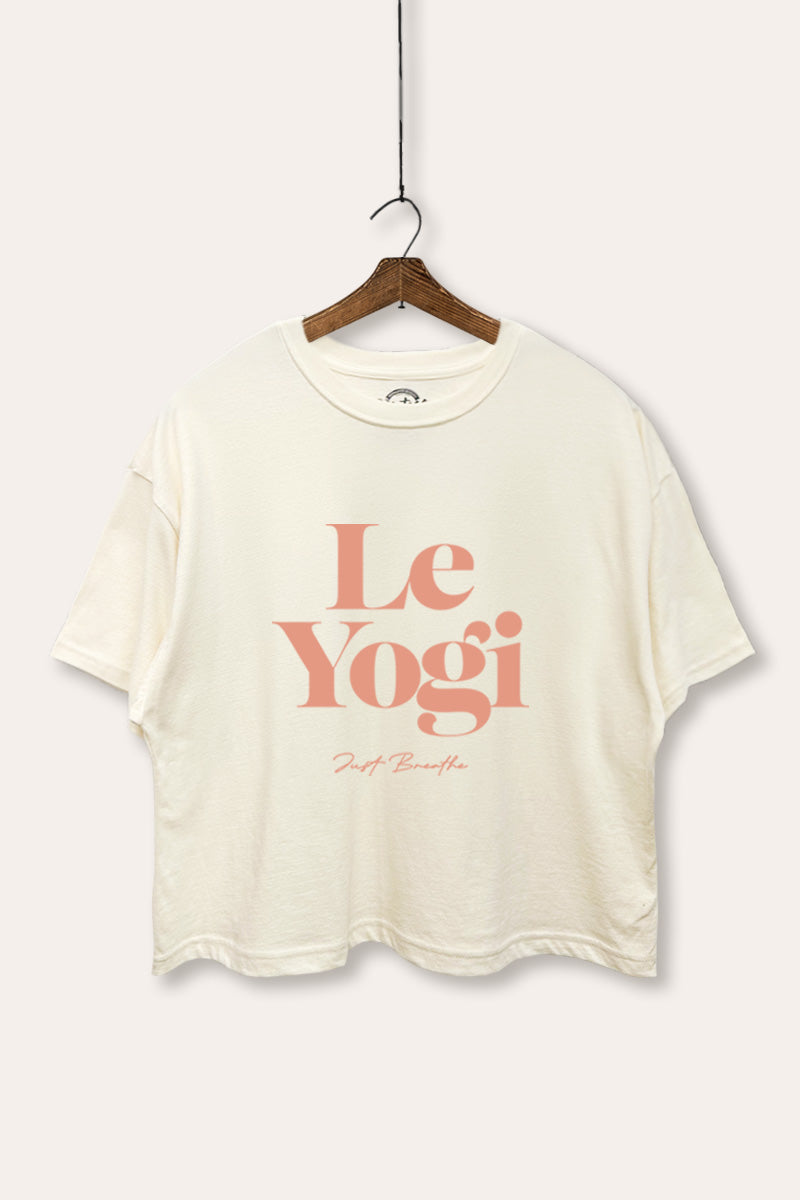 "le yogi" graphic boxy crop top