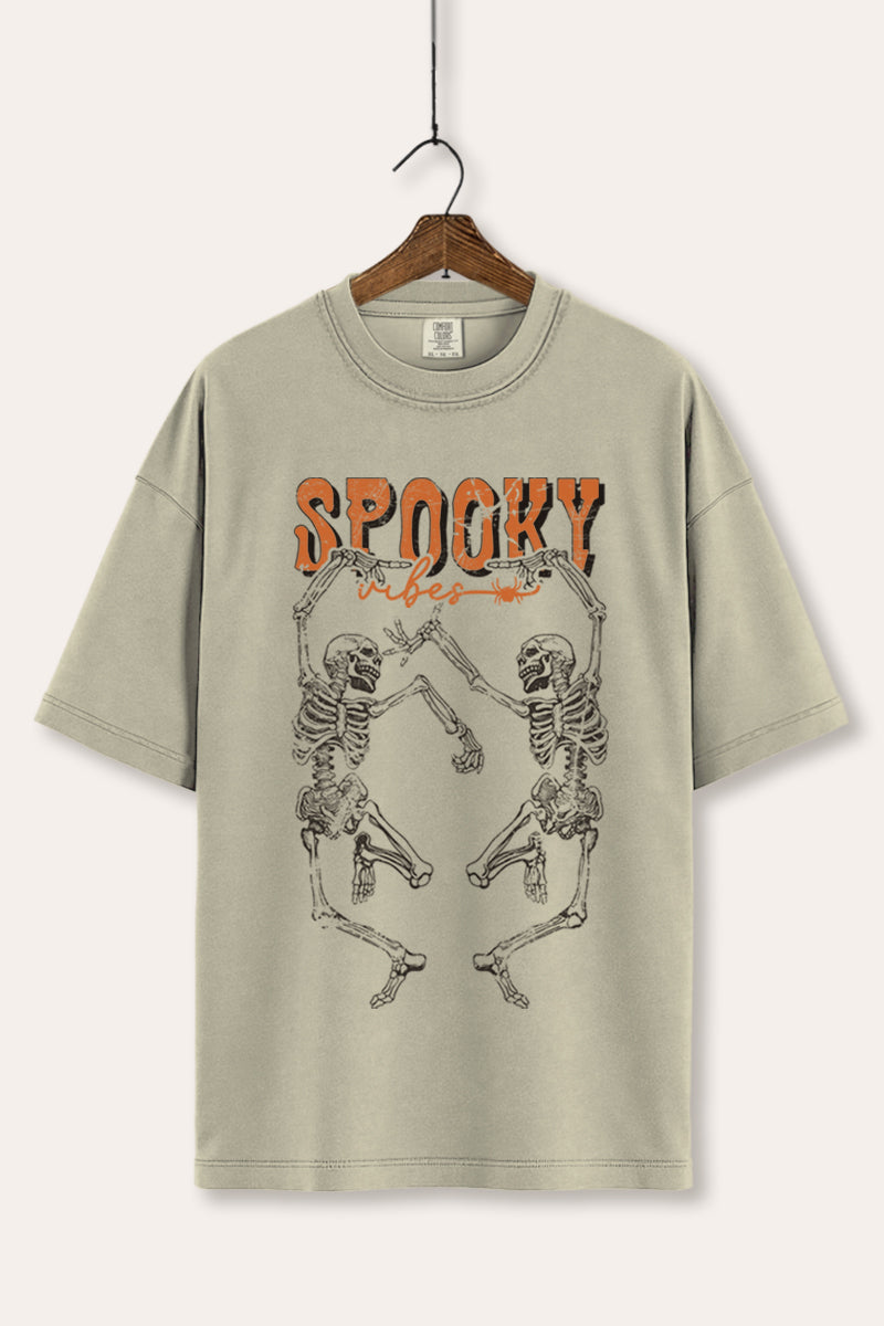 Halloween Spooky Skeletons Graphic Women's Comfort Tee