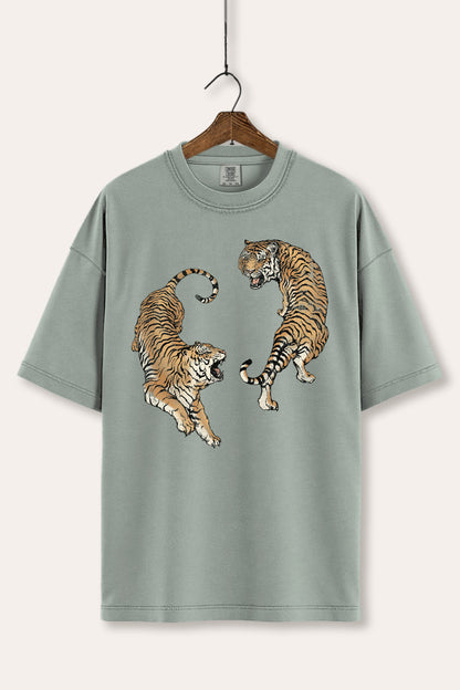 Fighting Tigers Graphic Women's Comfort Tee
