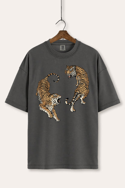 Fighting Tigers Graphic Women's Comfort Tee
