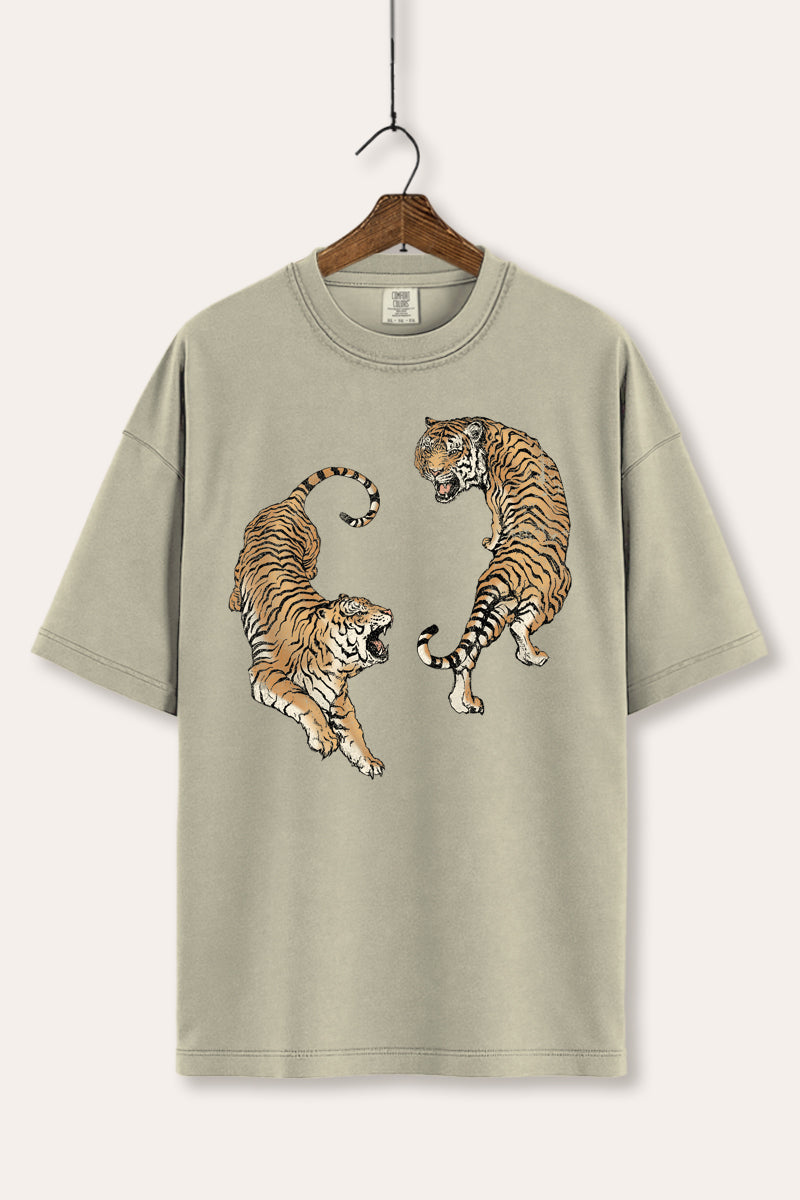 Fighting Tigers Graphic Women's Comfort Tee