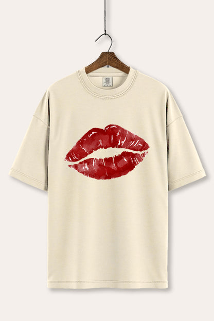 Red Lips Graphic Women's Comfort Tee