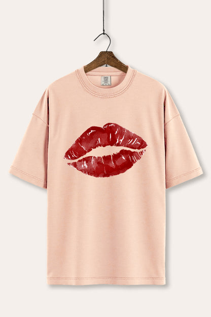 Red Lips Graphic Women's Comfort Tee