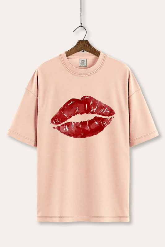 Red Lips Graphic Women's Comfort Tee