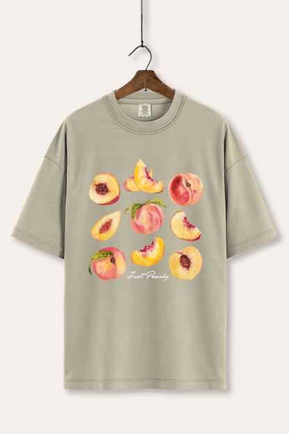 Just Peachy Fruit Graphic Women's Comfort Tee