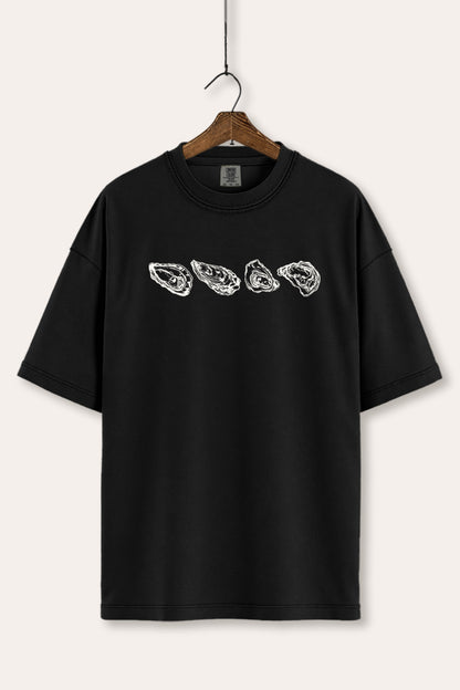 Oyster Coastal Graphic Women's Comfort Tee