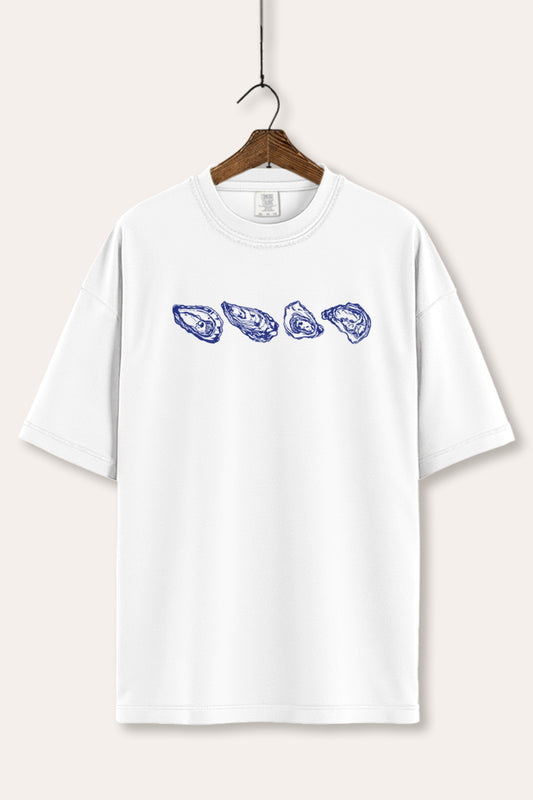 Oyster Coastal Graphic Women's Comfort Tee
