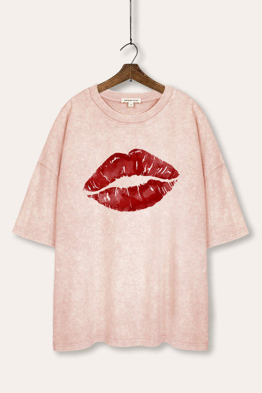 Red Lips Graphic Mineral Wash Oversized Tee