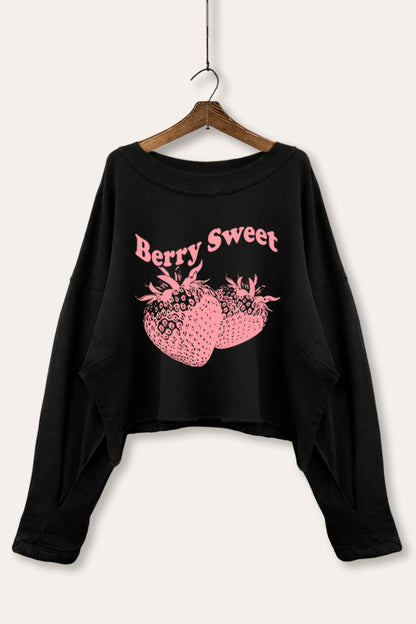 Sweet Strawberry Fruit Graphic Cropped Sweatshirt