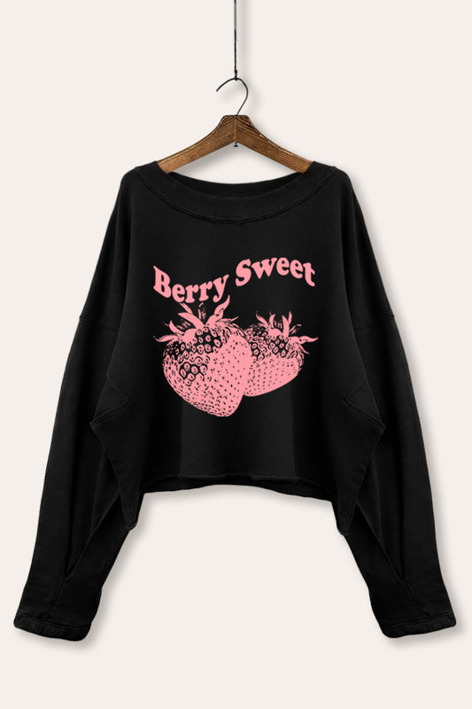 Sweet Strawberry Fruit Graphic Cropped Sweatshirt