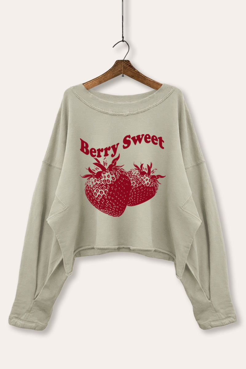 Sweet Strawberry Fruit Graphic Cropped Sweatshirt