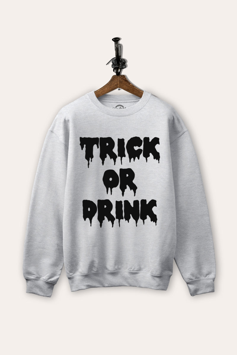 "trick or drink" typography graphic fleece sweatshirt