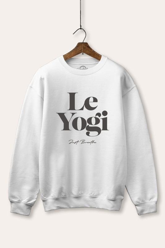 "le yogi" graphic fleece sweatshirt