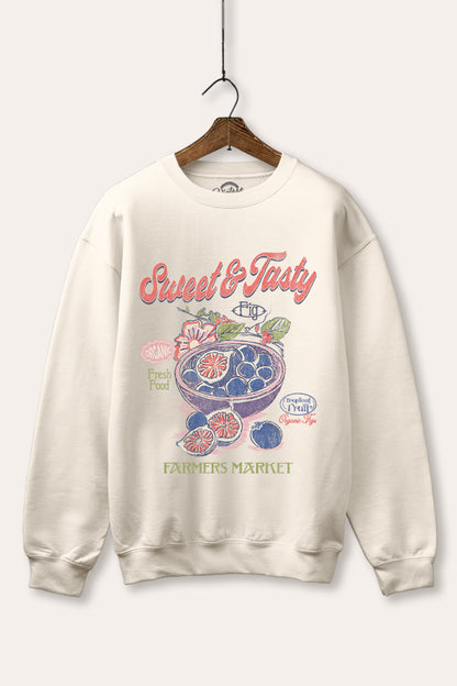 Sweet & Tasty Blueberry Fruit Graphic Fleece Sweatshirt