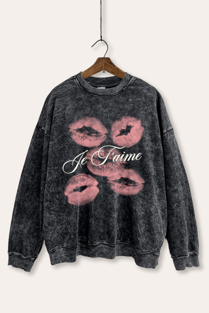 Je T'aime Kiss Lips Graphic Mineral Wash Sweatshirt