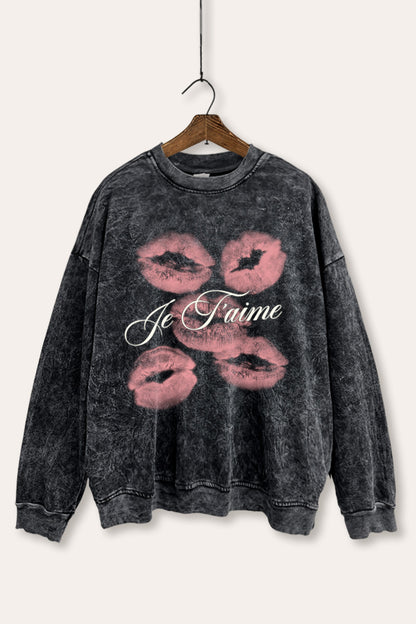 Je T'aime Kiss Lips Graphic Mineral Wash Sweatshirt