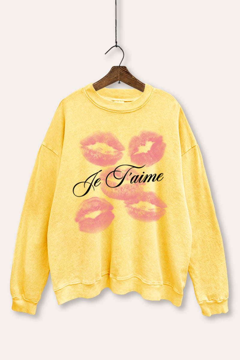 Je T'aime Kiss Lips Graphic Mineral Wash Sweatshirt