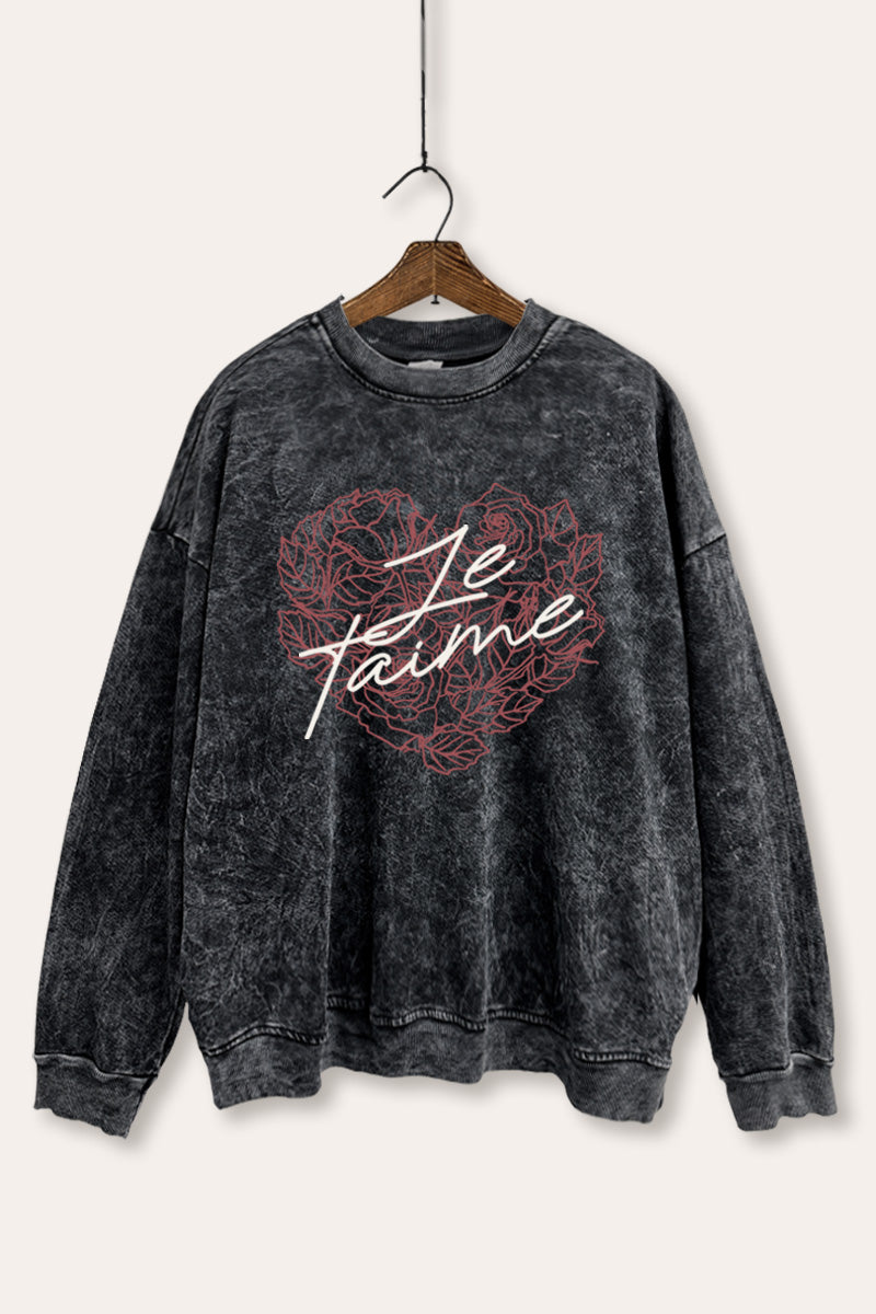 Je T'aime Rose Heart Graphic Mineral Wash Sweatshirt