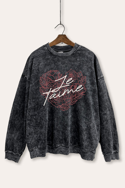 Je T'aime Rose Heart Graphic Mineral Wash Sweatshirt