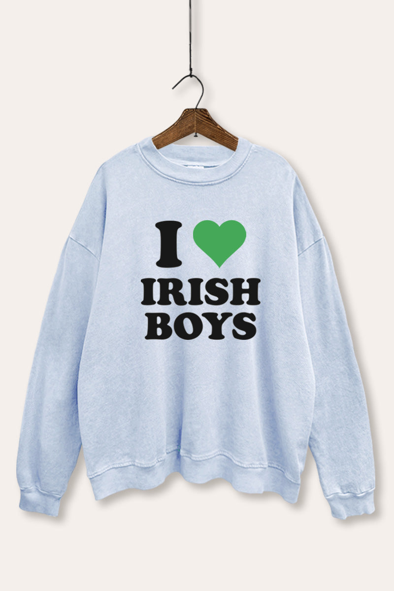 I Love Irish Boys Green Heart Graphic Mineral Wash Sweatshirt