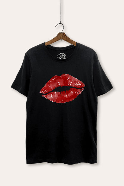 Red Kiss Lips Graphic Women's Basic Casual Tee