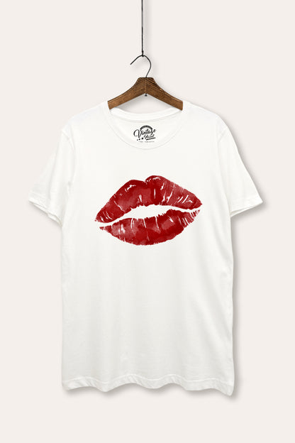 Red Kiss Lips Graphic Women's Basic Casual Tee