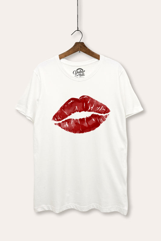Red Kiss Lips Graphic Women's Basic Casual Tee