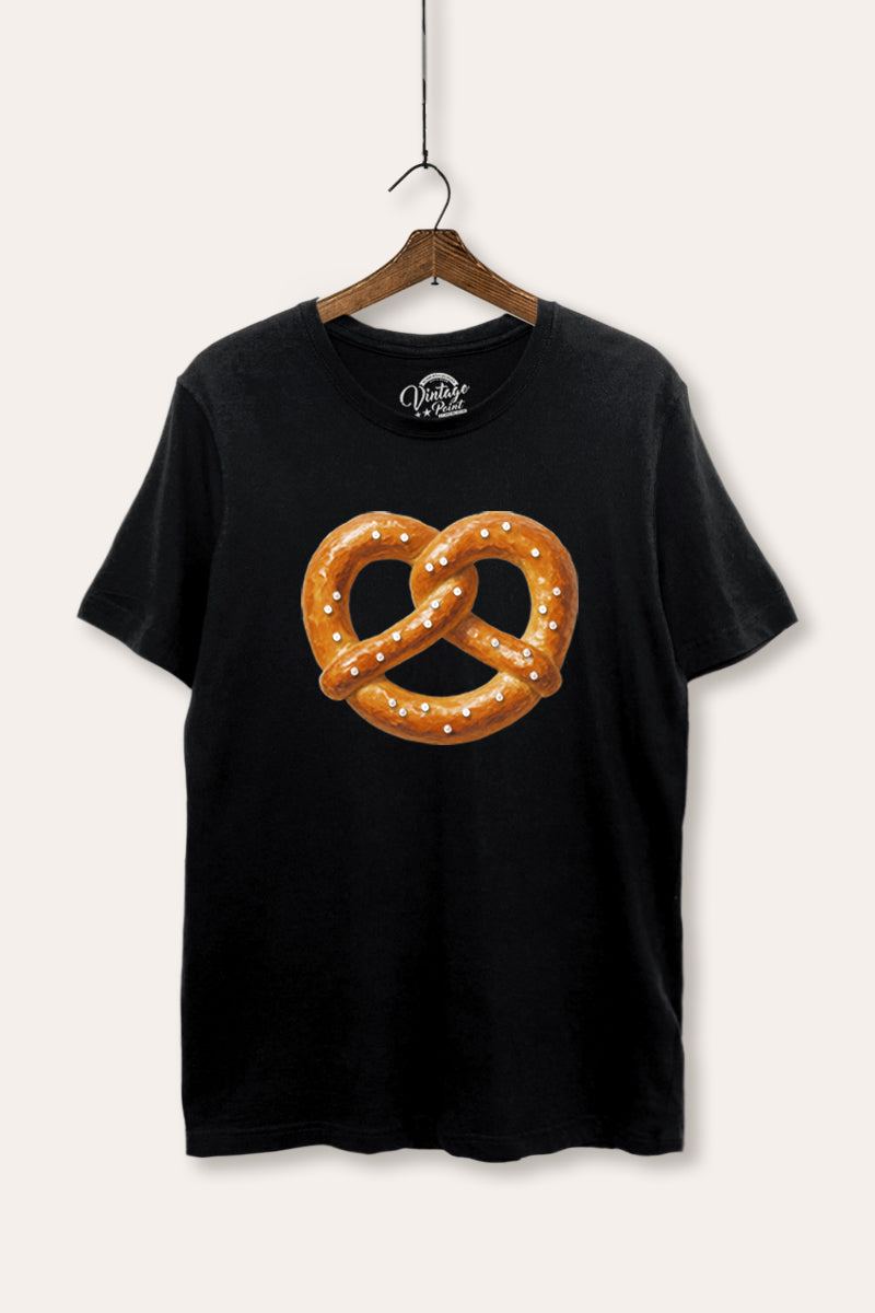 pretzel graphic women's casual basic tee
