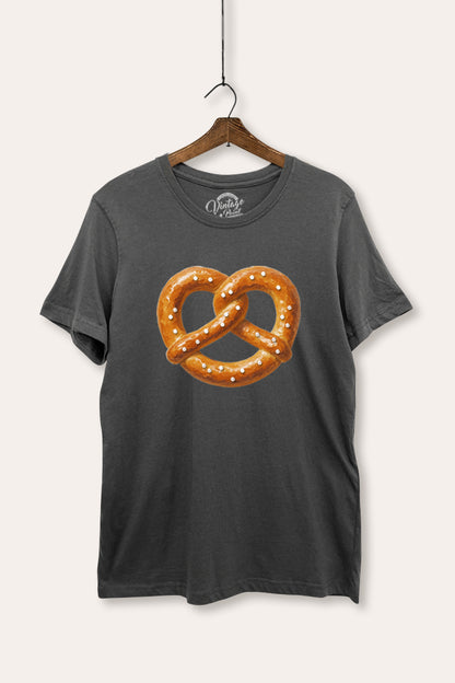 Baked Pretzel Graphic Women's Basic Casual Tee