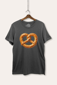 pretzel graphic women's casual basic tee