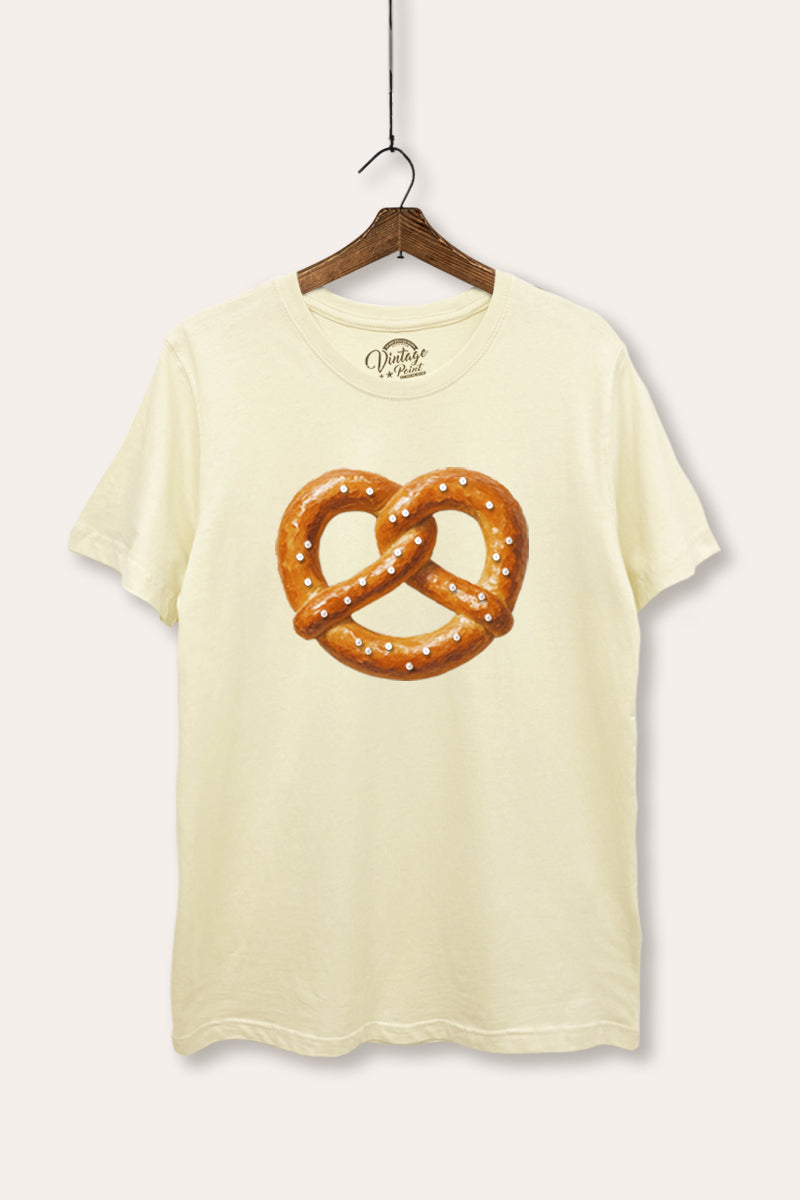 pretzel graphic women's casual basic tee