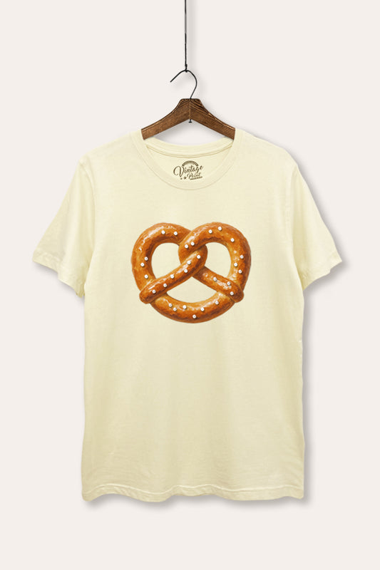 Baked Pretzel Graphic Women's Basic Casual Tee