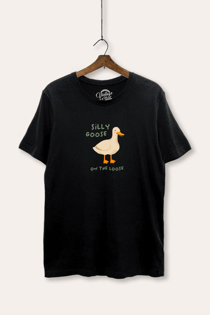 Silly Goose Pastel Graphic Women's Basic Casual Tee