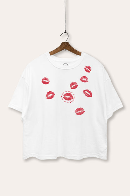 Kiss Mark Lips Graphic Boxy Crop Top
