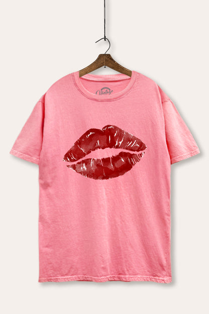 Red Lips Graphic Mineral Wash Boxy Tee