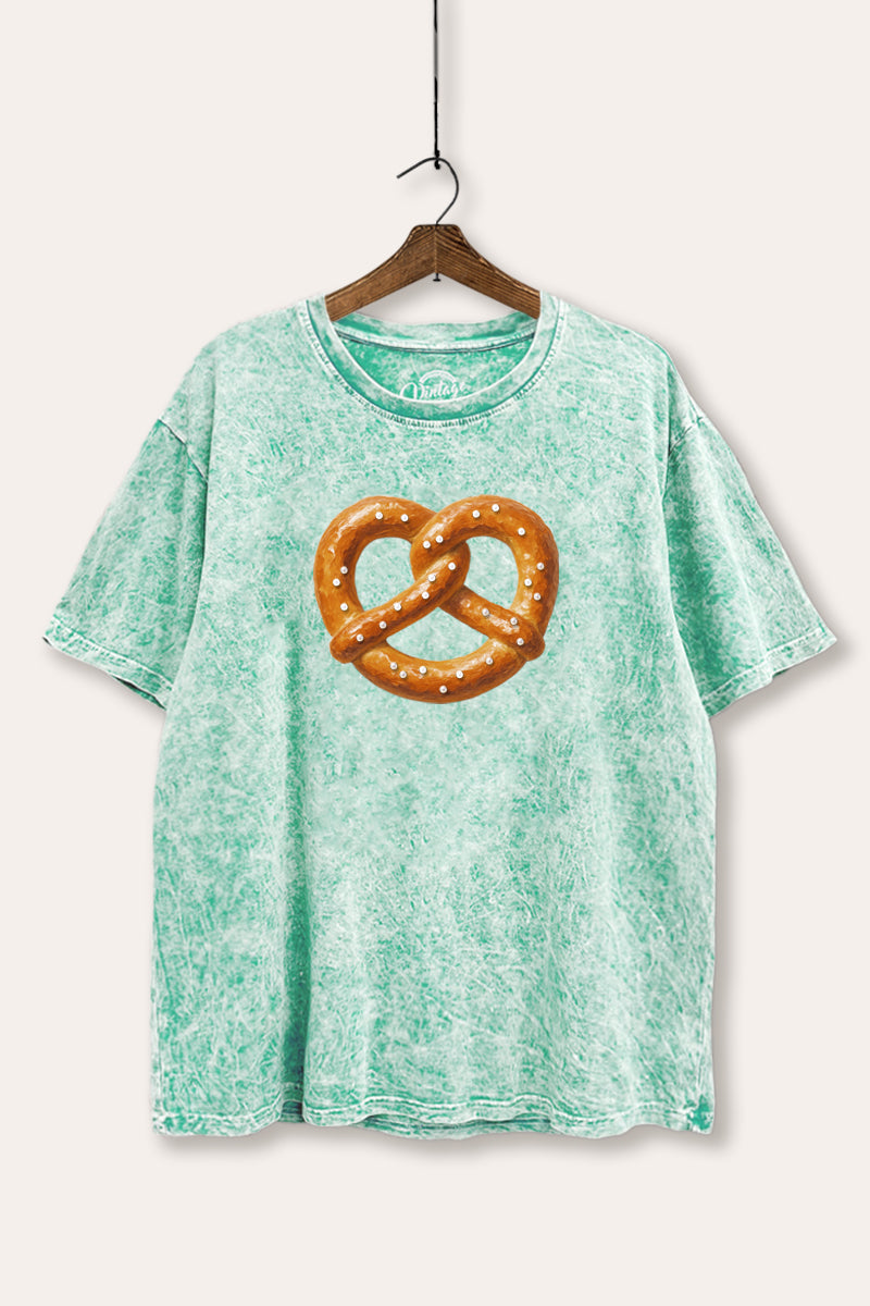 pretzel graphic mineral wash boxy tee