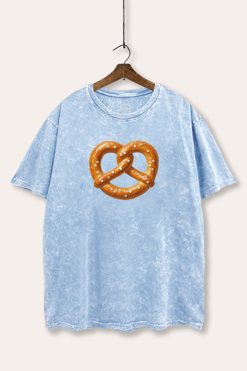 pretzel graphic mineral wash boxy tee