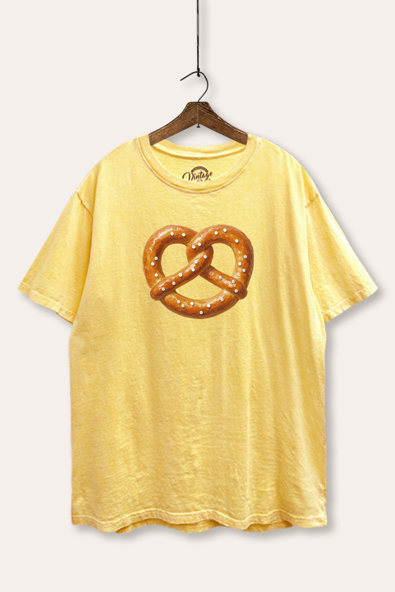 pretzel graphic mineral wash boxy tee