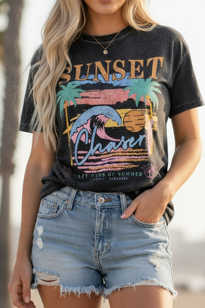 Sunset Chaser Coastal Graphic Mineral Wash Boxy Tee