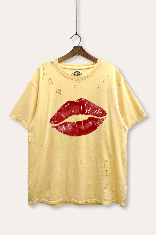 red kiss lips graphic mineral wash laser distress tee