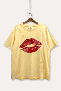 red kiss lips graphic mineral wash laser distress tee