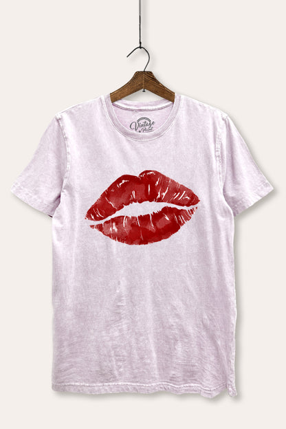 Red Lips Graphic Mineral Wash Relaxed Tee