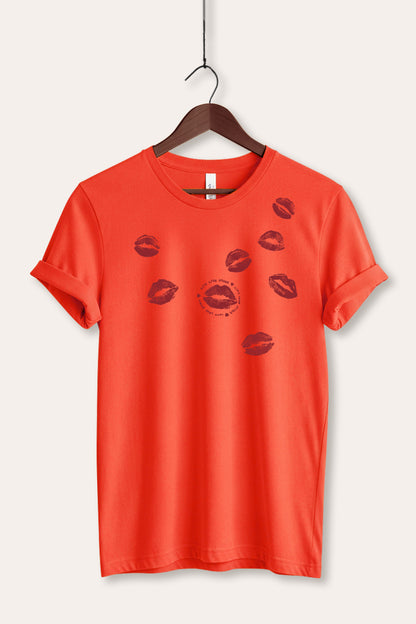 Kiss Mark Lips Graphic Women's Jersey Tee
